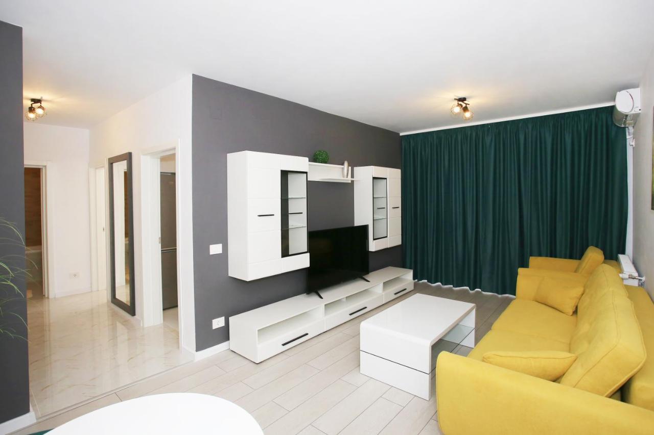 Apartament Prima Nufarul Ralu Oradea Exteriör bild