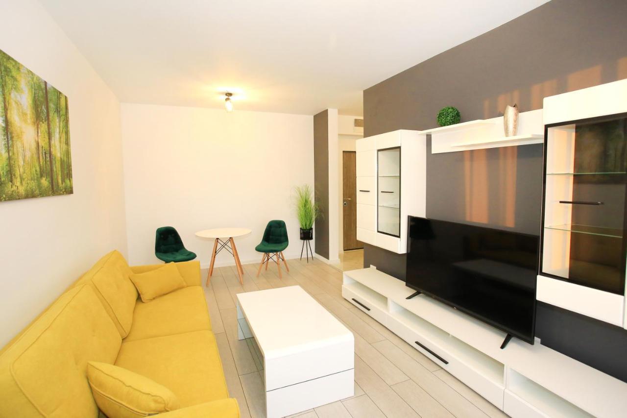 Apartament Prima Nufarul Ralu Oradea Exteriör bild