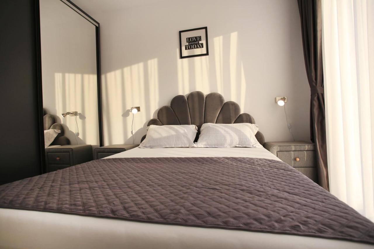 Apartament Prima Nufarul Ralu Oradea Exteriör bild