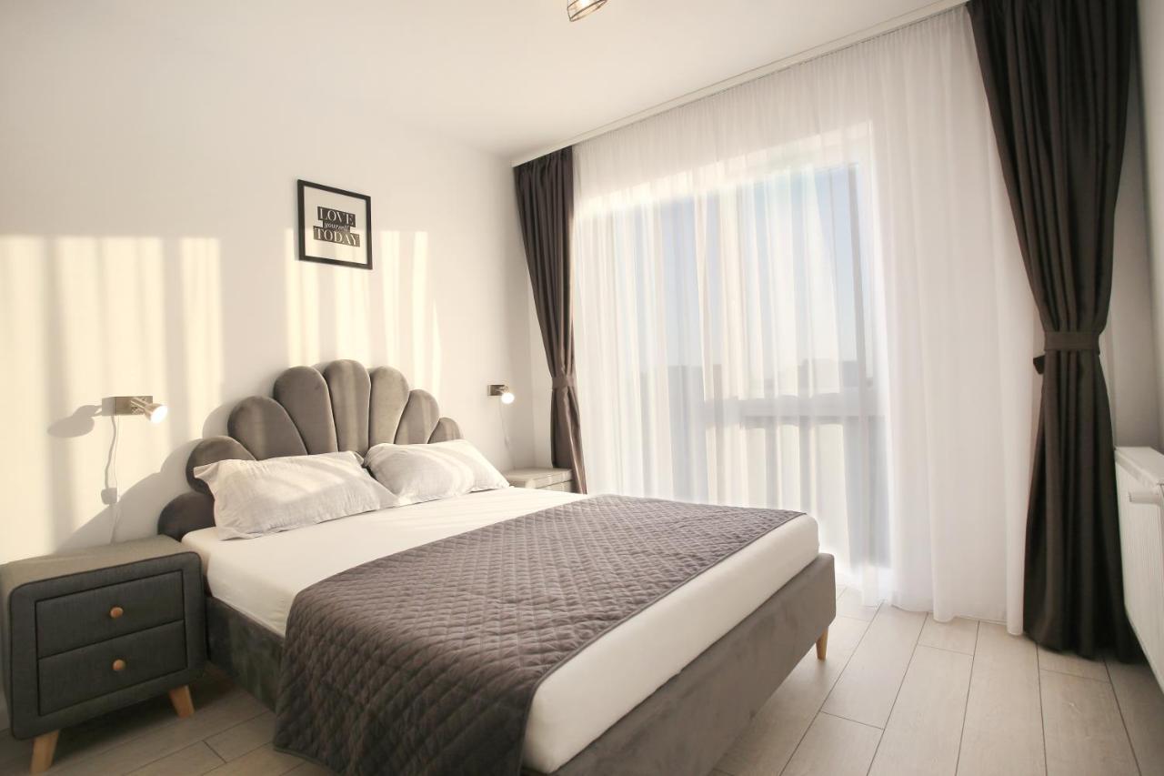 Apartament Prima Nufarul Ralu Oradea Exteriör bild